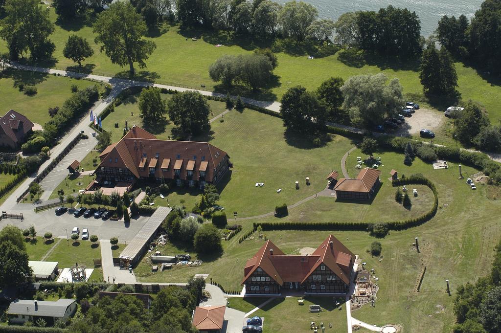 Hotel Seewisch Flessenow Kültér fotó